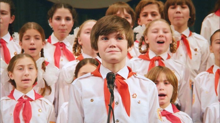 Большое путешествие в советское детство: телеканал «Продвижение» на майских покажет сериал «Хор» - телеканал "Продвижение"